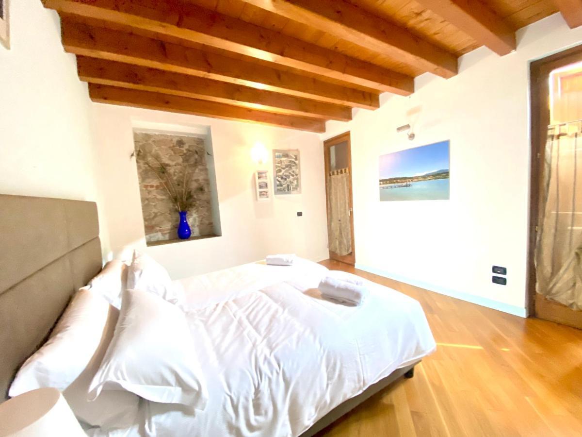 Residence Corte Ferrari -Ciao Vacanze- Moniga del Garda Exterior foto