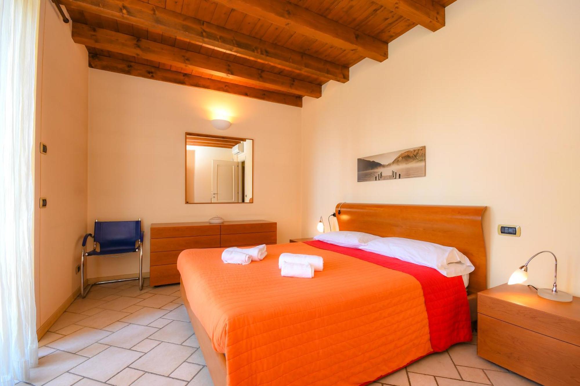 Residence Corte Ferrari -Ciao Vacanze- Moniga del Garda Cameră foto