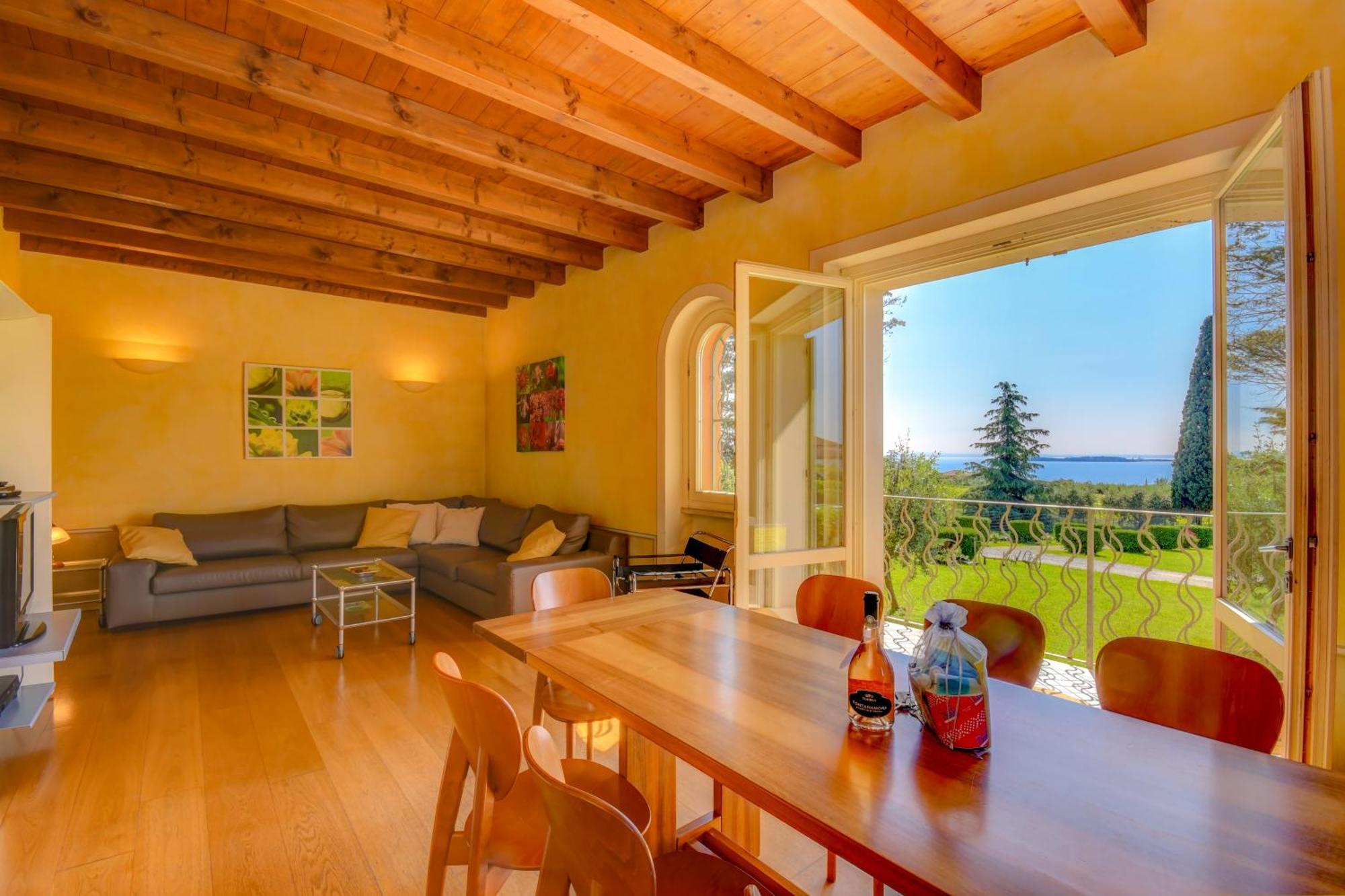 Residence Corte Ferrari -Ciao Vacanze- Moniga del Garda Cameră foto