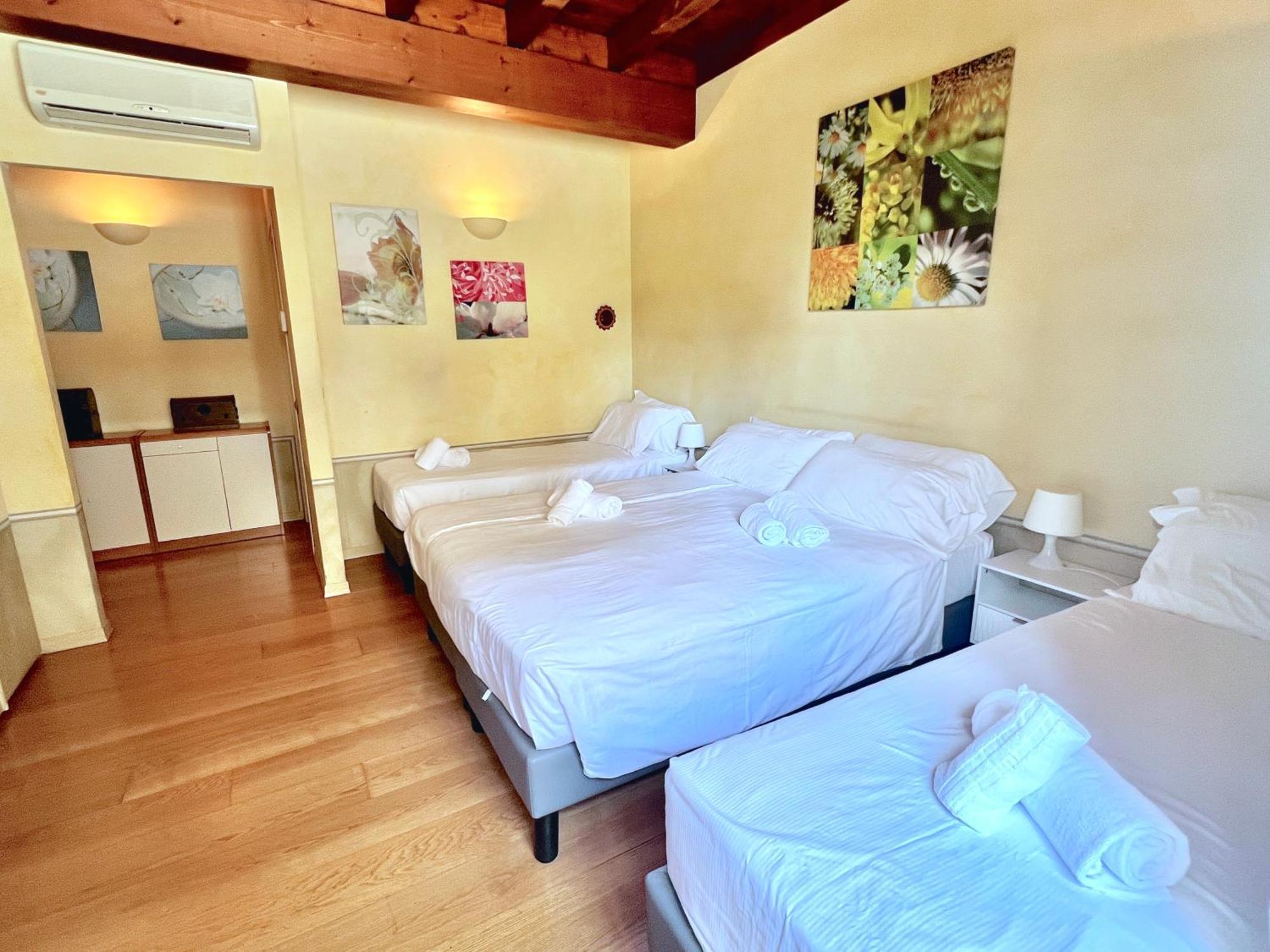 Residence Corte Ferrari -Ciao Vacanze- Moniga del Garda Cameră foto