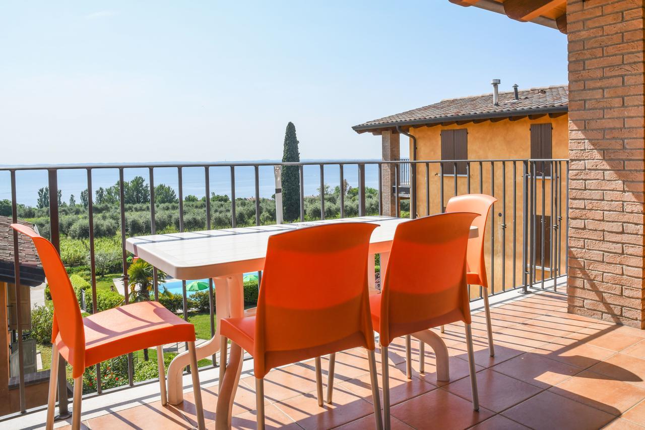Residence Corte Ferrari -Ciao Vacanze- Moniga del Garda Exterior foto