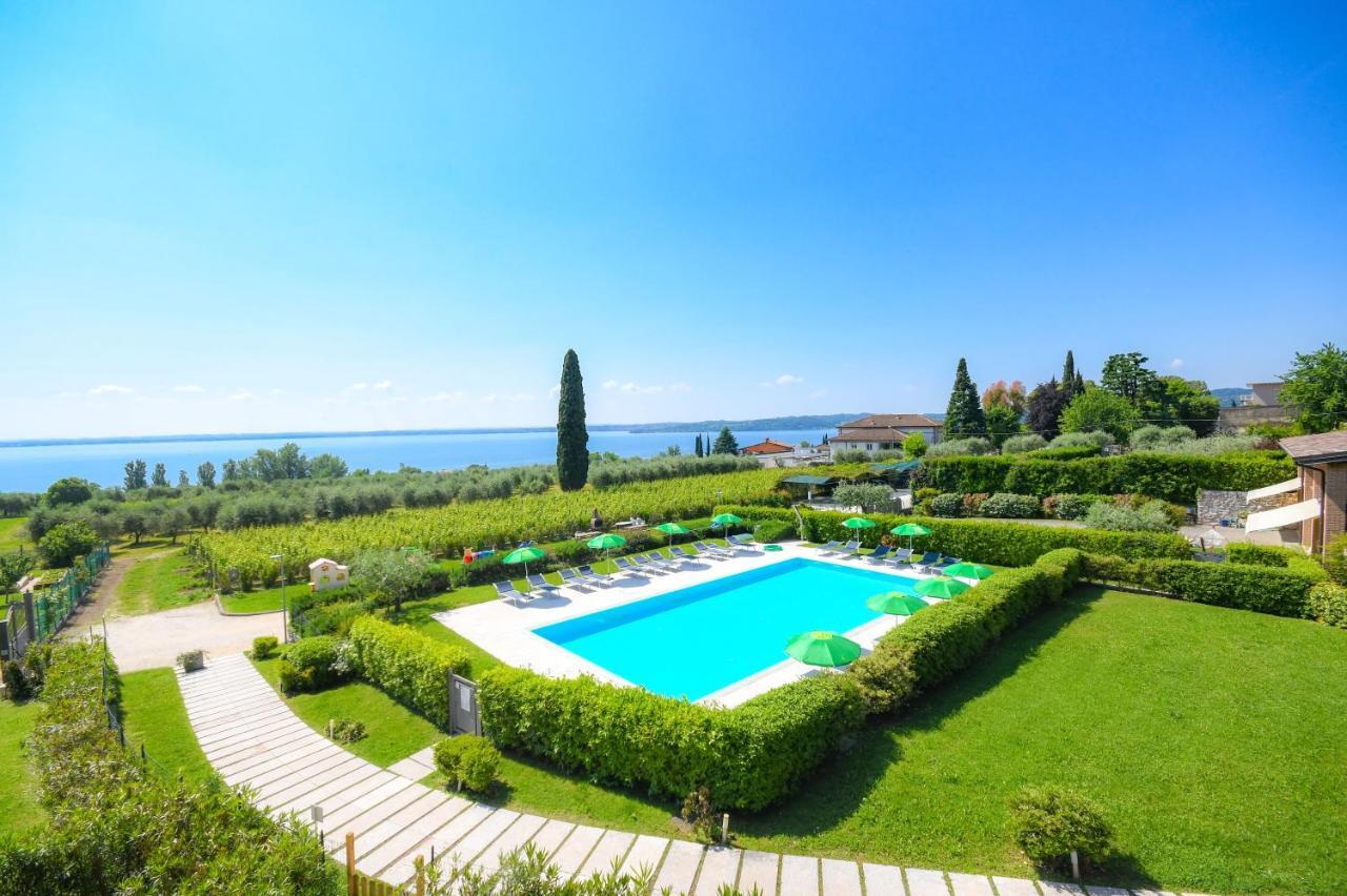 Residence Corte Ferrari -Ciao Vacanze- Moniga del Garda Exterior foto
